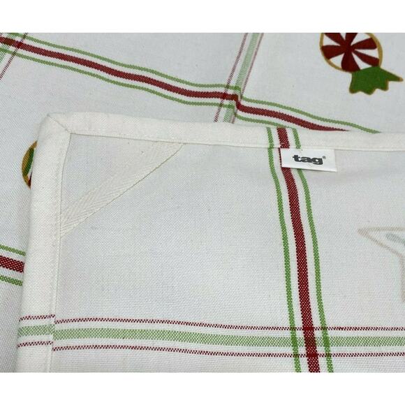 TAG Christmas Holiday Theme Tea Towels Set of 2 Natural Green & Red Hostess Gift - Picture 8 of 8